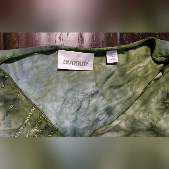 Avenue Womens Stretchy Green V Neck Long Sleeve Blouse - Picture 6 of 9